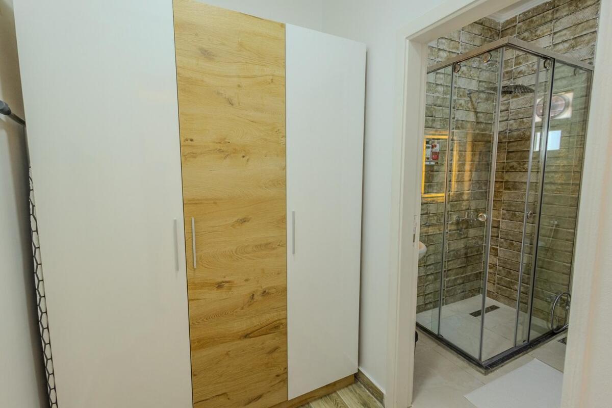Chic Cozy Retreat With Jacuzzi Next To Auc Apartment Cairo