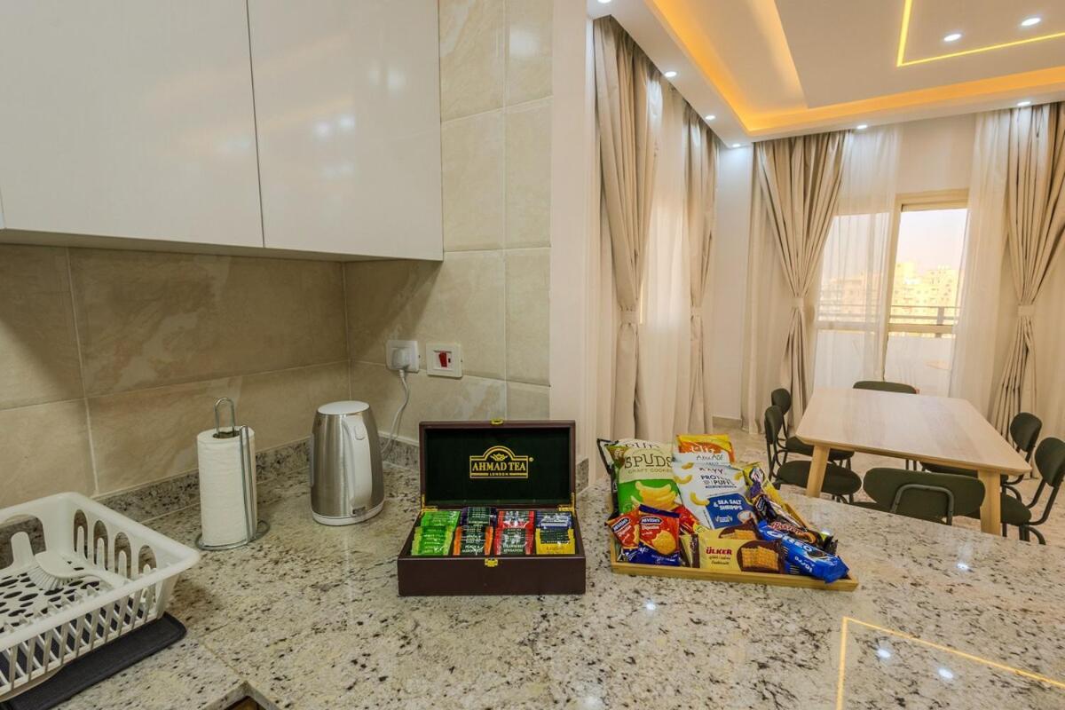 Apartment Chic Cozy Retreat With Jacuzzi Next To Auc Cairo