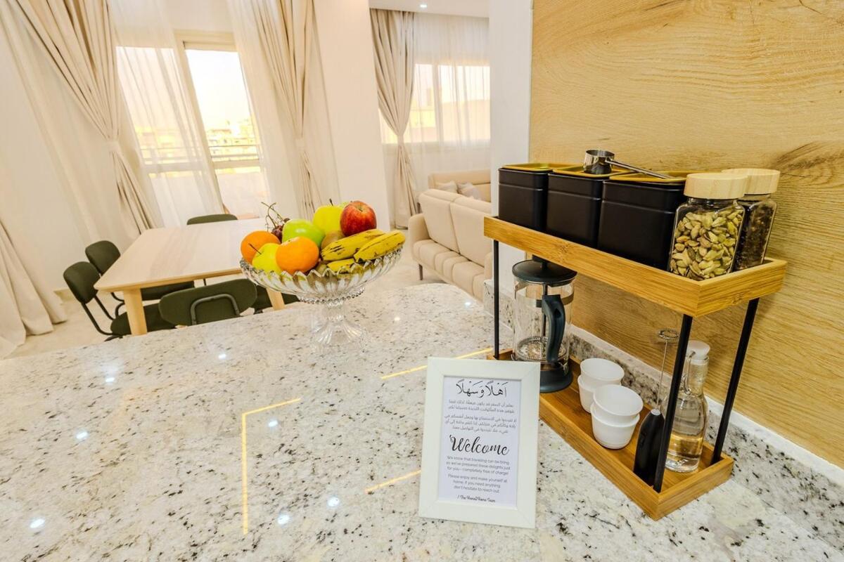 Apartment Chic Cozy Retreat With Jacuzzi Next To Auc *